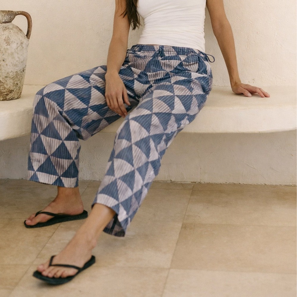Anokhi | Geometric Tapered Ankle Cropped Lounge Pants in Blue